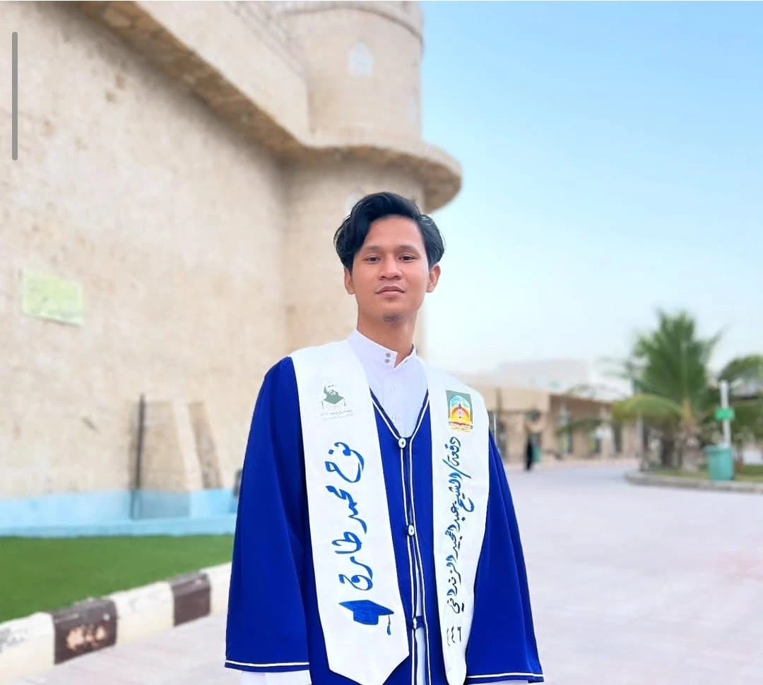 Nuh Muhammad Thariq, B. A (Lulusan Al-Iman University Yaman)